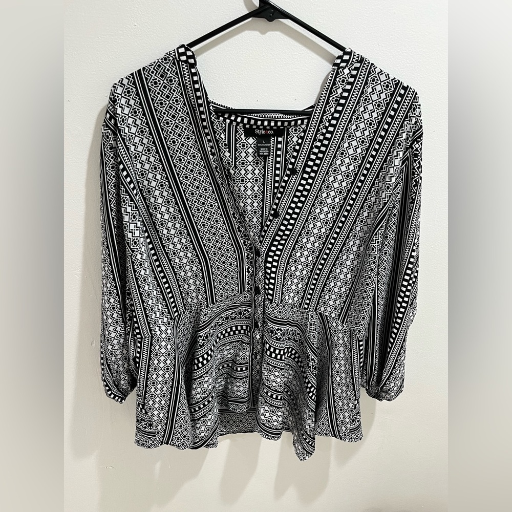 Black and white pattern blouse